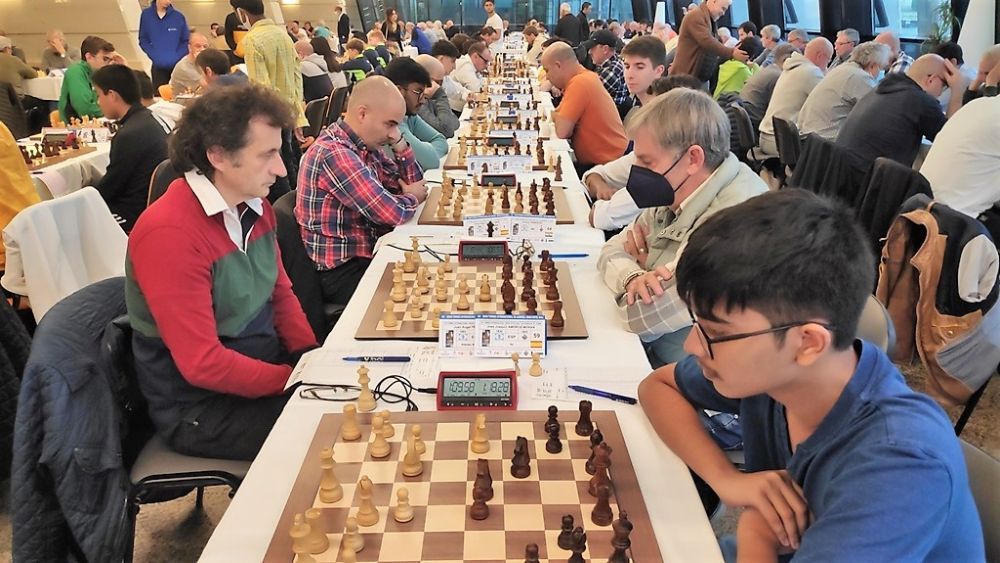 Chess Hotel  League games