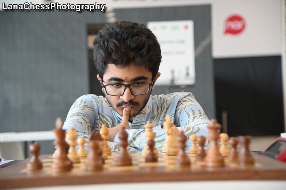 ChessBase India on Instagram: Hans Niemann has played some fine chess at  the FIDE Grand Swiss 2023 and is now on 3.0/4. The US GM lost his 2nd round  game to Caruana