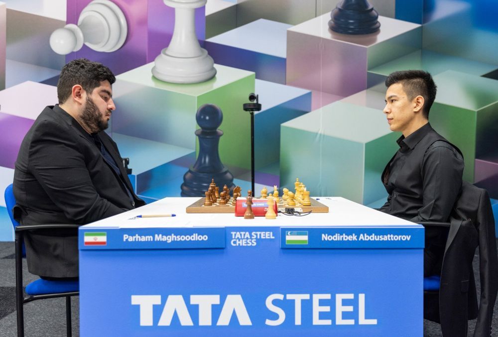 Tata Steel Chess R5: Abdusattorov defeats Carlsen, takes the lead