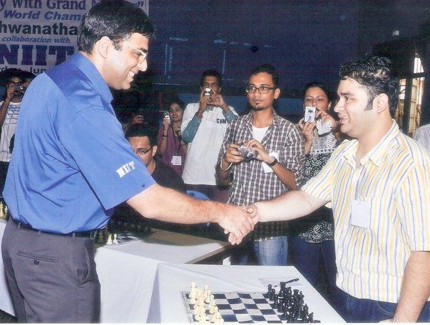 Amar - Mumbai,: Hi I am experienced Chess player. I can teach
