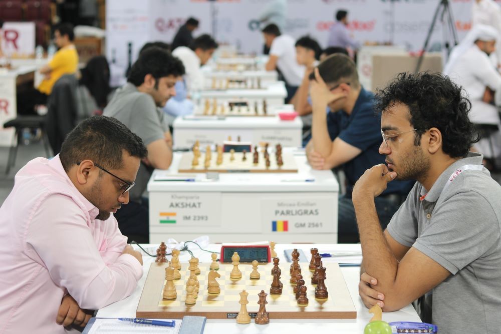 Qatar Masters Round 7 in 1 Min #qatar #chess #qatarmasters #magnuscarlsen  #praggnanandhaa #nodirbekabdusattorov #chessplayer #chesspiece…