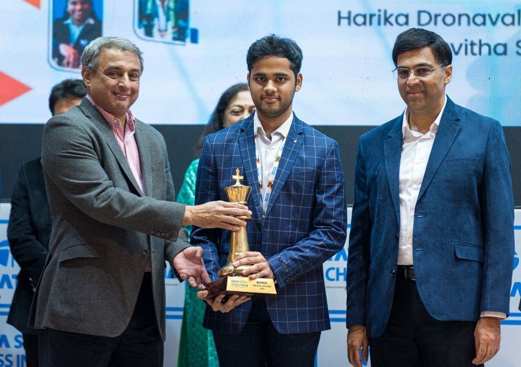 GM Erigaisi is on an astonishing 5 game winning streak in the Tata Steel  Challengers 2022, leading the tournament with 5.5/6 : r/chess