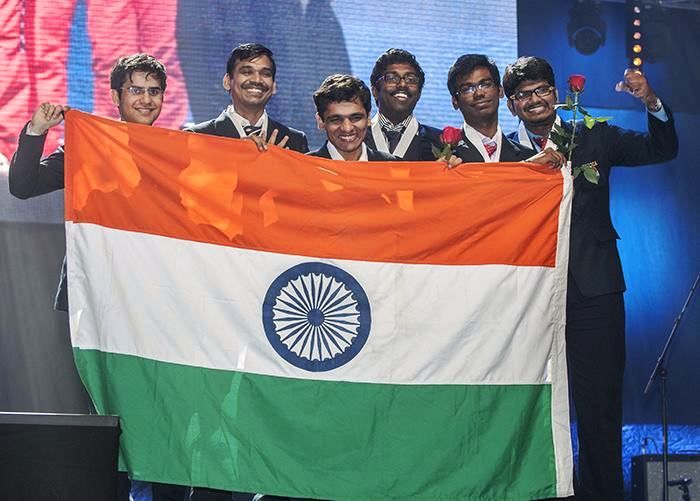 Indian students use coloured salts to form mascot of Chess Olympiad 2022 -  Buy, Sell or Upload Video Content with Newsflare