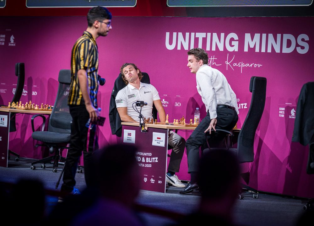Carlsen Swindles For Chessbrah Victory, Indian Yogis Dominate Brazil  Capybaras 