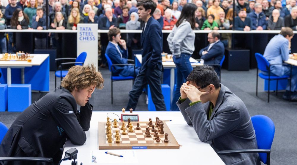 Tata Steel 2023 R10: Gukesh bests Praggnanandhaa, Carlsen makes a comeback  - ChessBase India