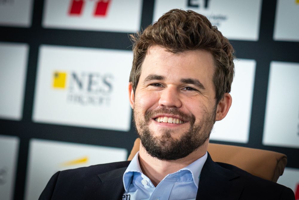 Norway Chess R1: Carlsen survives a scare, beats Firouzja in Armageddon -  ChessBase India