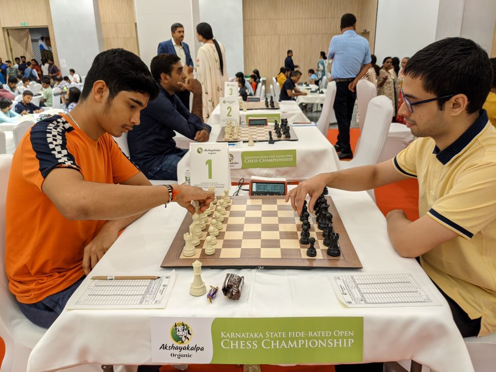 Akshayakalpa Karnataka State R5-6: Viani, Sharan, Augustin and score a double hat-trick - ChessBase India
