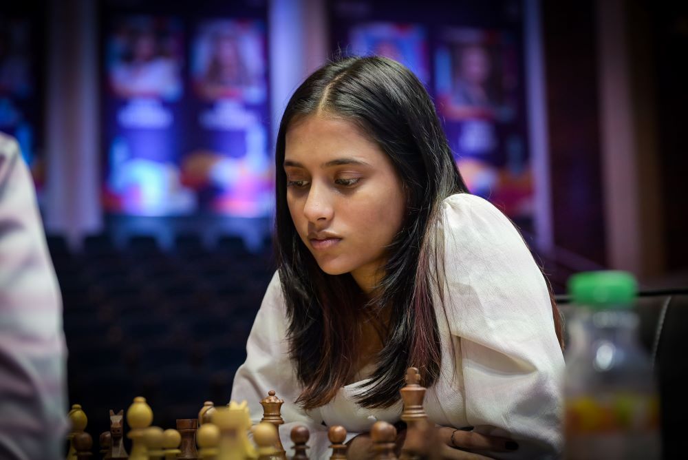 Tata Steel Chess India 2023: Divya's dream run continues, leads