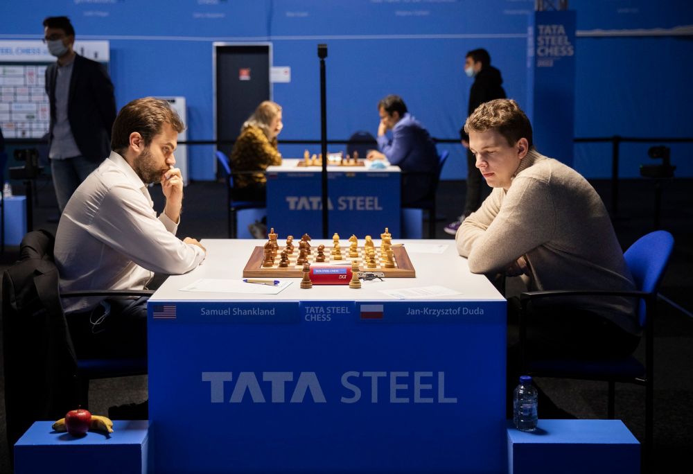 Magnus Carlsen vs Vidit Gujrathi, Magnus Carlsen passou mal e ofereceu  empate para Vidit Gujrathi no lance 5! Tata Steel Chess Índia 2019 Vídeo:  Chess Base Índia, By Xadrez é arte