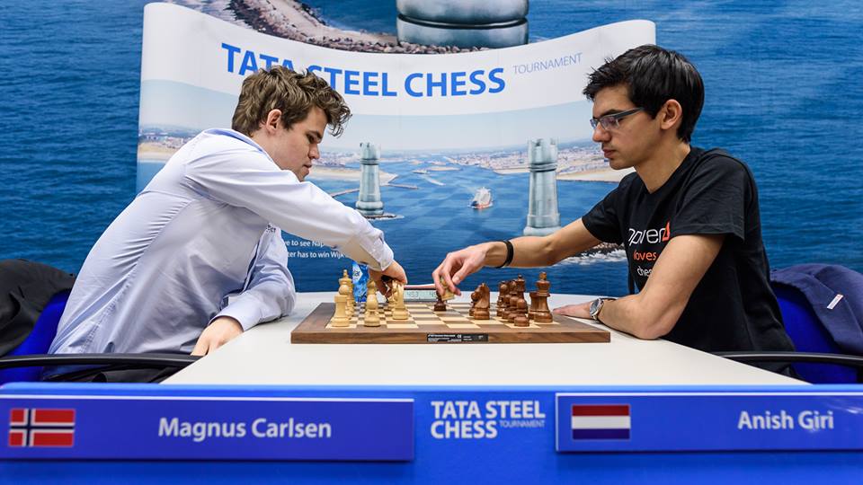 EXCITING STREET CHESS Magnus Carlsen vs Anish Giri 