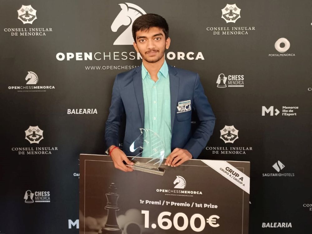 Sportstar - 🚨 Gukesh overtakes idol Viswanathan Anand in Live World Chess  Rankings * If the 17-year-old stays ahead till Sep 1, he becomes the first  Indian to surpass Anand since Pravin