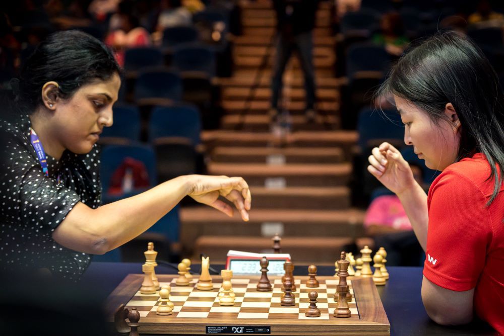 Chessable Masters tournament: Adhiban and Harikrishna keep qualification  chances alive; Humpy struggles - Sportstar