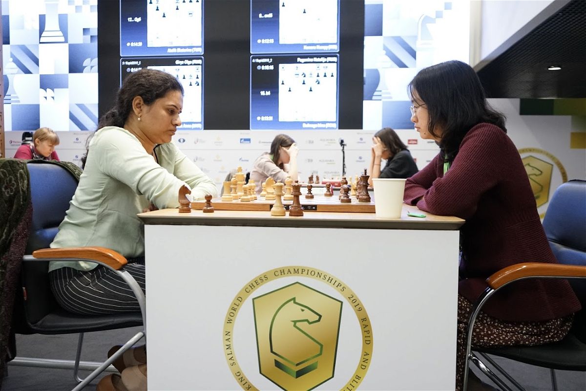 Koneru Humpy won Silver at the World Chess Blitz Championship