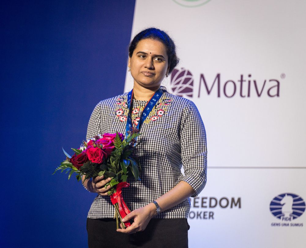 World Blitz Chess Championship: India's Koneru Humpy wins silver in women's  section