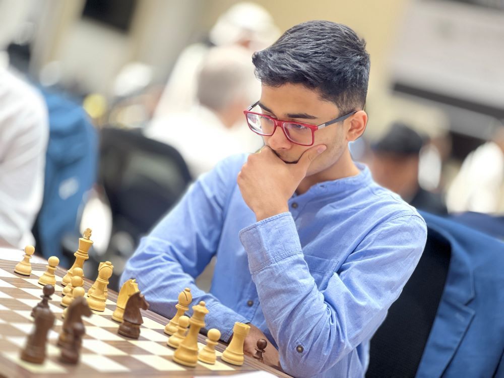 Sparkassen Chess Trophy 2023 R1-3: Aryan Chopra and Leon Luke Mendonca win  three in-a-row - ChessBase India
