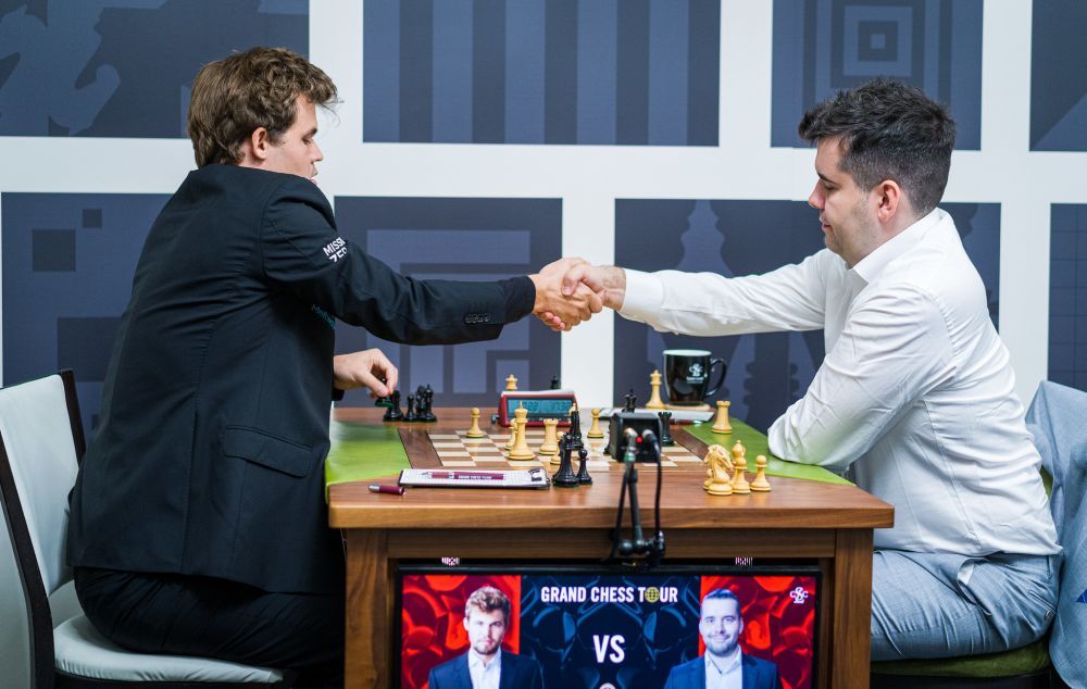 Niemann Outplays Carlsen, Claims Lead, Crosses 2700 