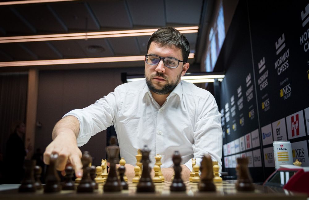 Anand back in Top 10, Pragg gains 660 points!