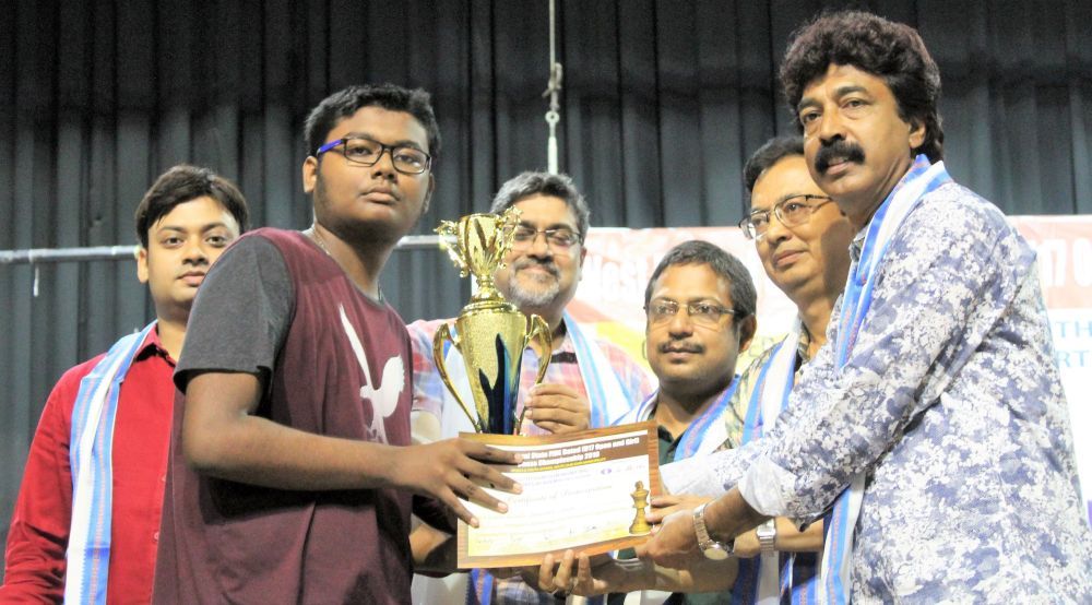 Avirat Chauhan and Charvi triumph at MPL 34th National U-8 Open and Girls  Chess Championships 2022 - ChessBase India