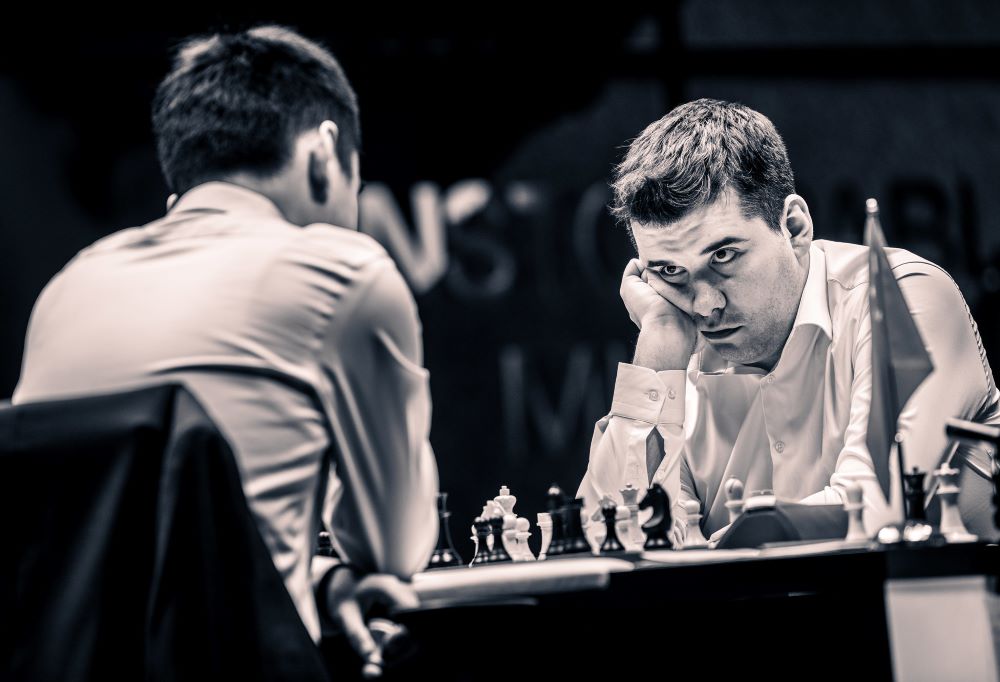 Chess: Ding misses wins and his prep leaks as Nepomniachtchi keeps