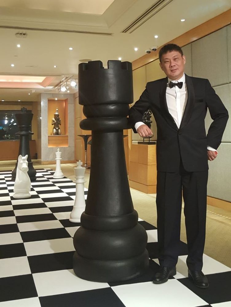 13yo Chess Protégé from Klang Defeats Chess Grandmaster at Johor  International Chess Open - WORLD OF BUZZ