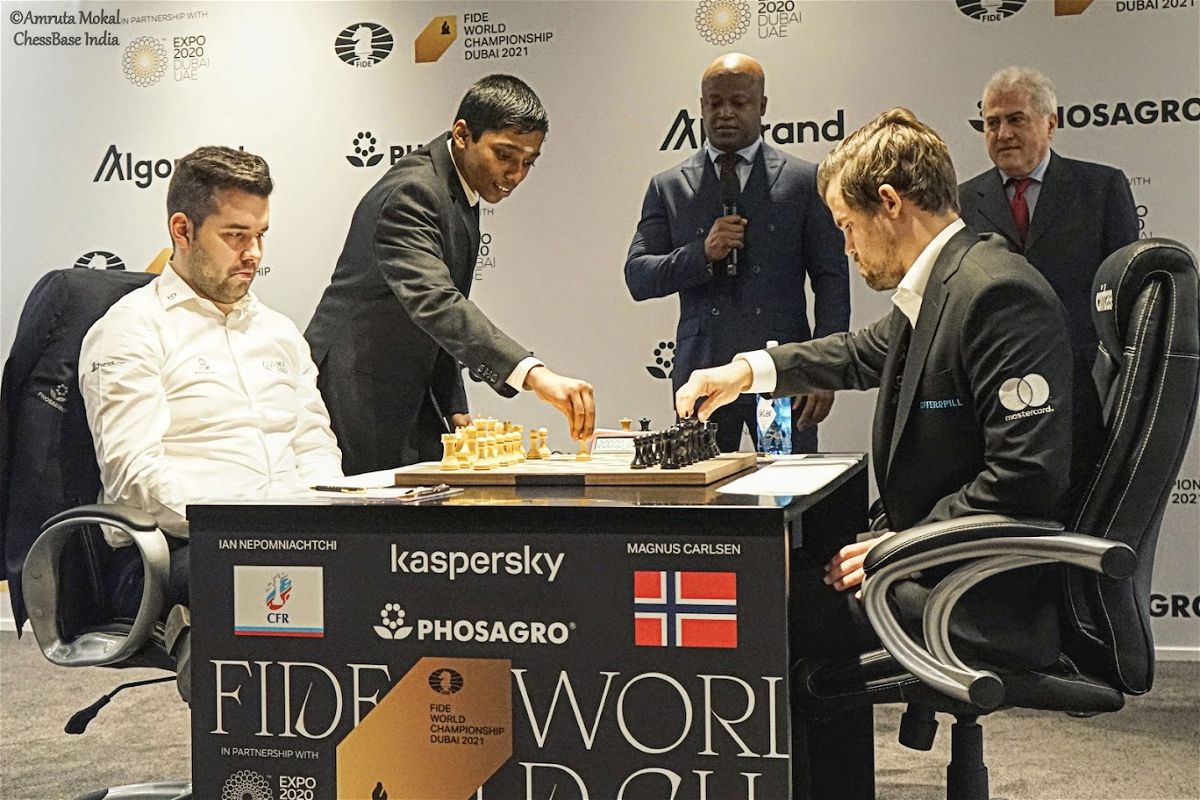 9.0/9 for Magnus Carlsen! What a Genius! 