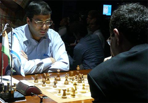 On this day in 2007, Viswanathan Anand scored 9/14 in Mexico City to become  the first ever Indian undisputed world chess champion! : r/chess