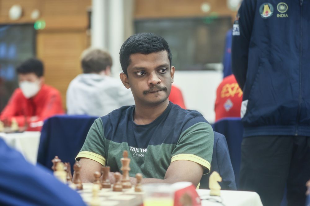 World Team 2022 R5: Vidit and S L Narayanan propel India to the  Quarterfinals - ChessBase India