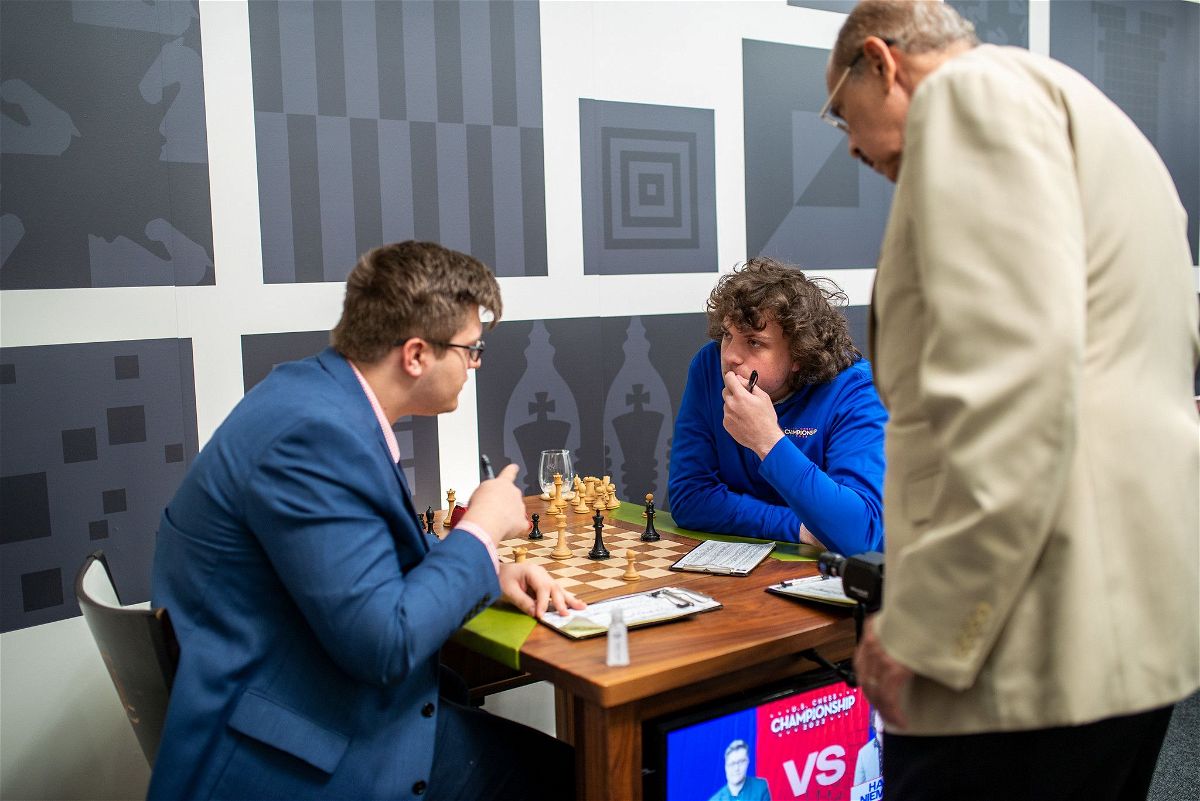 Sinquefield Cup 2022 R3: Hans Niemann shocks Magnus Carlsen, crosses 2700  and emerges sole leader - ChessBase India