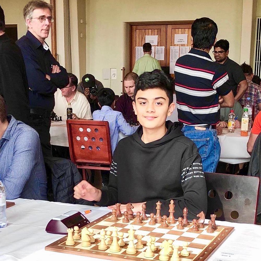 An exclusive interview with blind Indian Chess player Darpan Inani