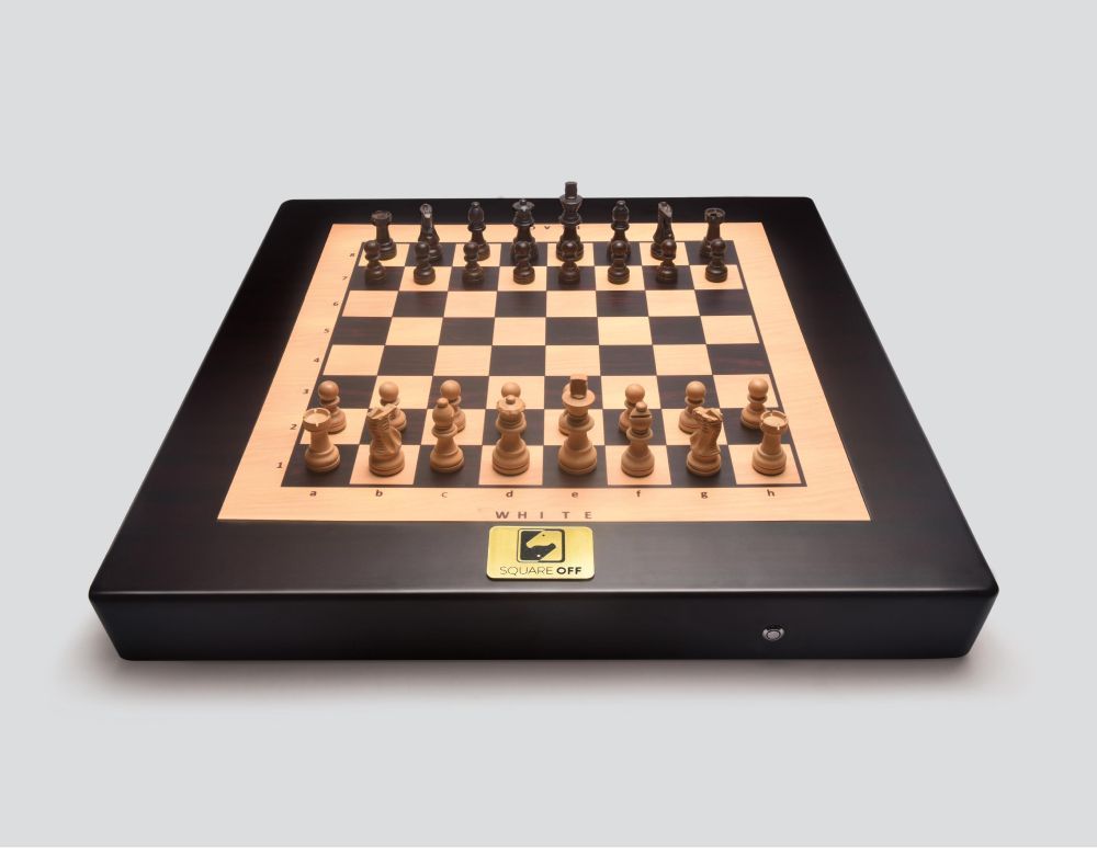 Play online chess with real chess board and web camera
