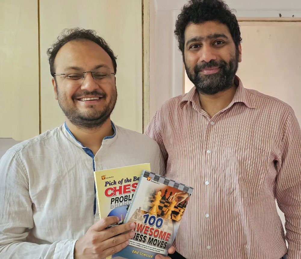 Meet the 'Deo' who donated books to the Temple of Chess - ChessBase India