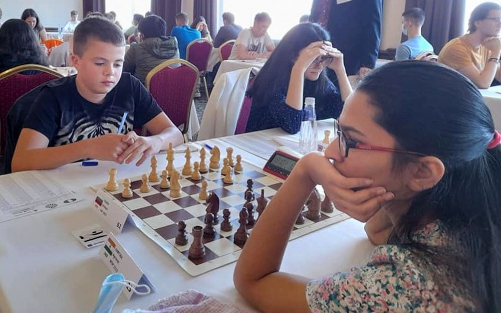 Alexey Sarana wins Junior U21 Round Table Championship