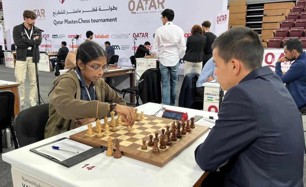 Qatar Masters Round 5: Gukesh, Giri Beaten; Narayanan In Sole Lead - Chess .com