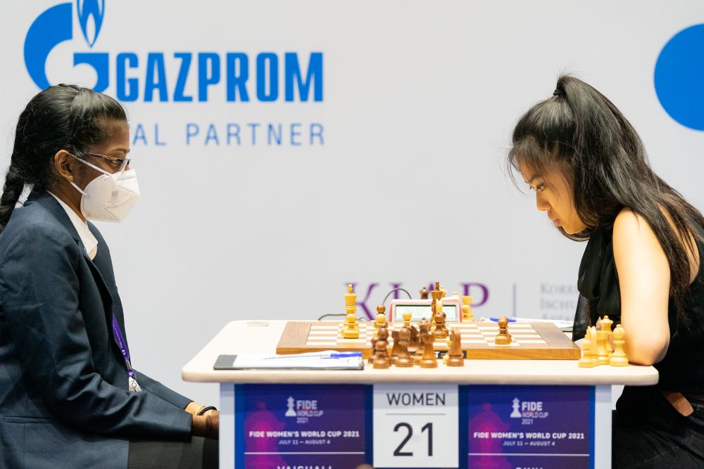 FIDE Women's World Cup 2021, Round 2 - Game 1